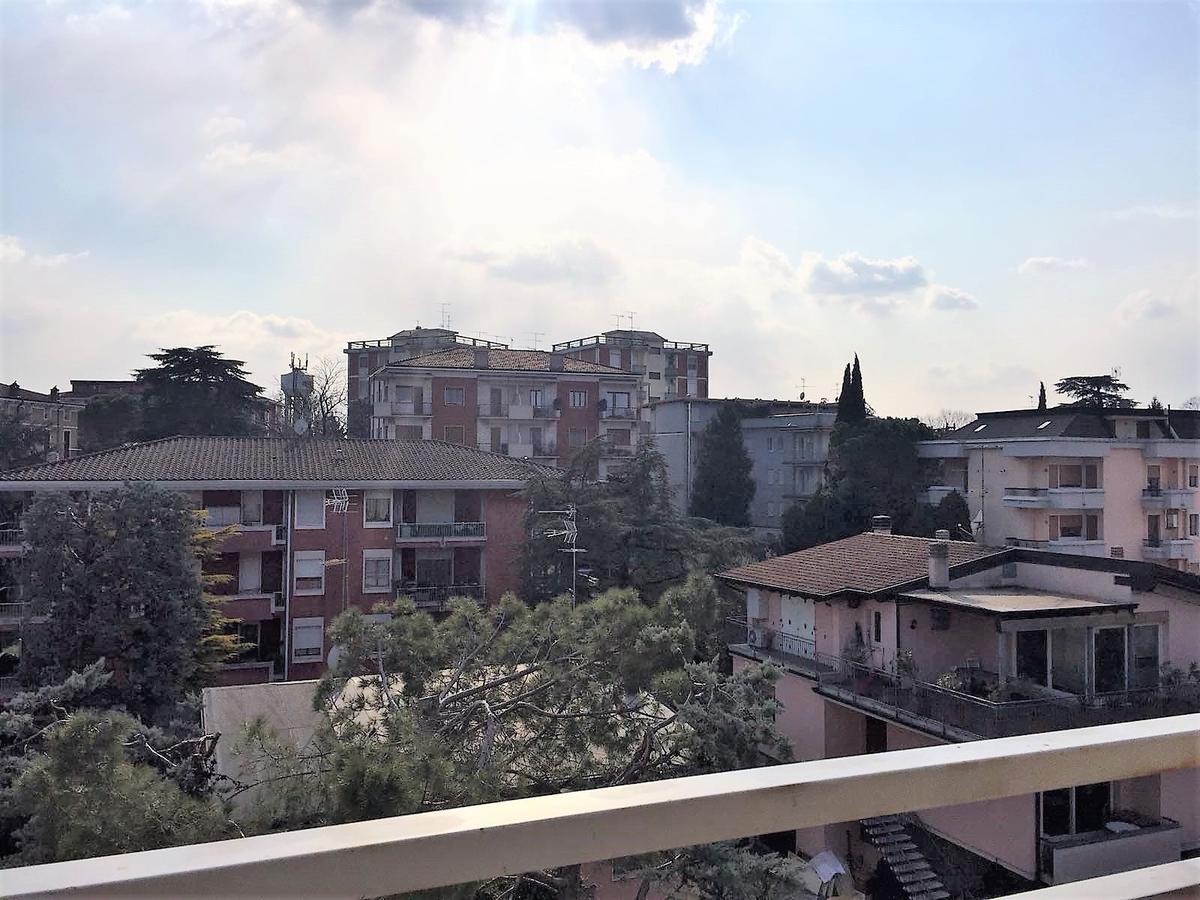 Appartamento Del Sole Desenzano del Garda Dış mekan fotoğraf